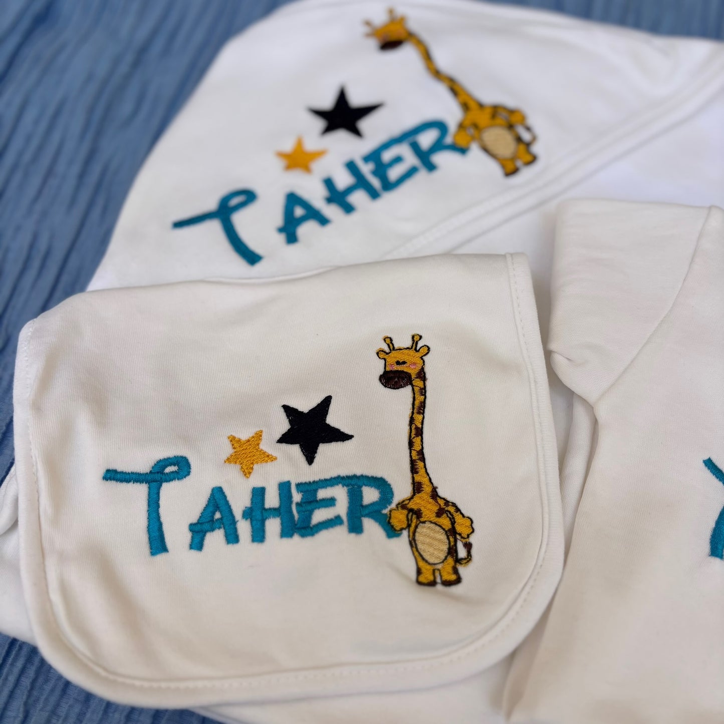 Taher Giraffe Set